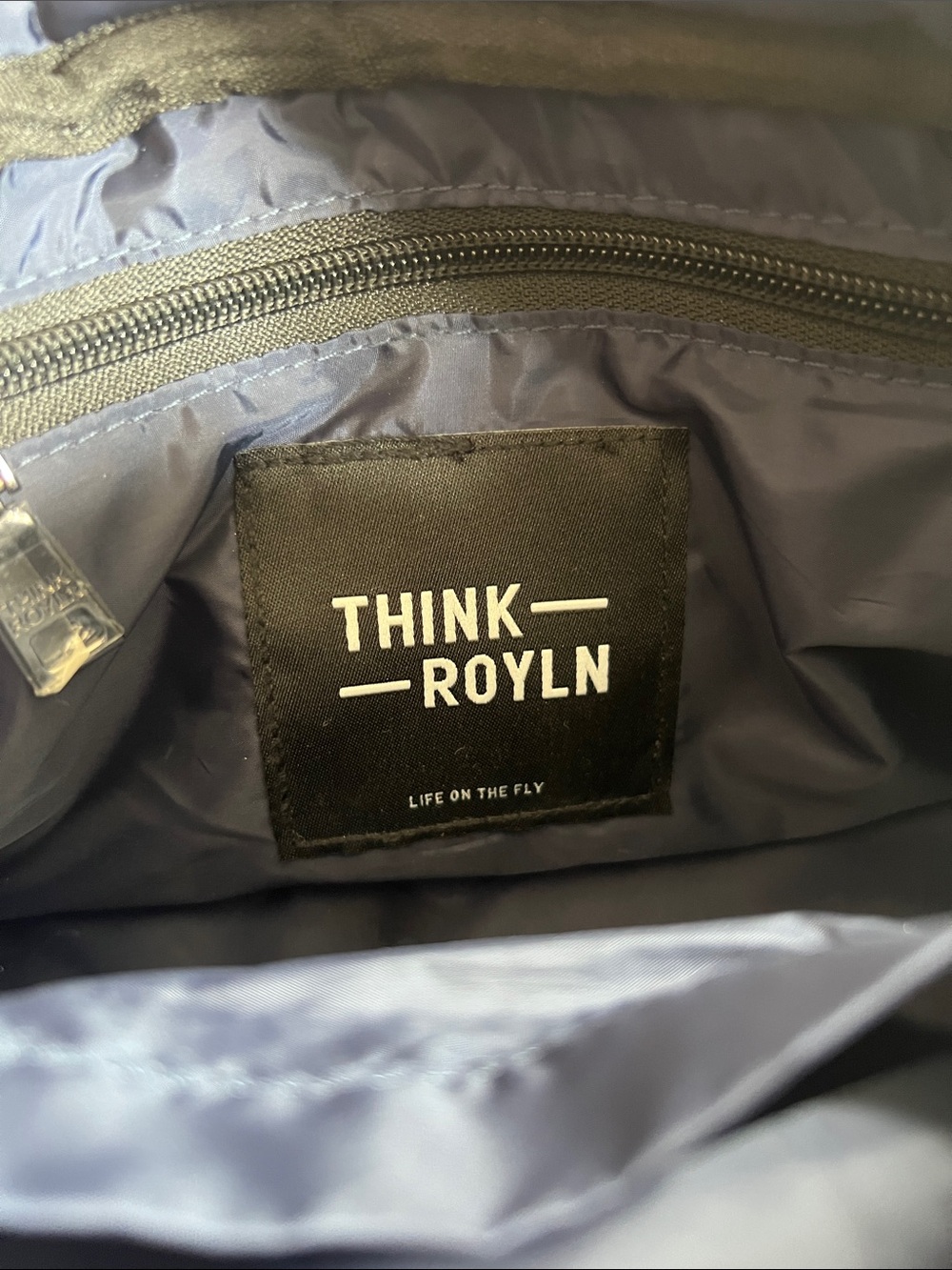 Think Royln Bum Bag/Crossbody - Picture 7 of 10